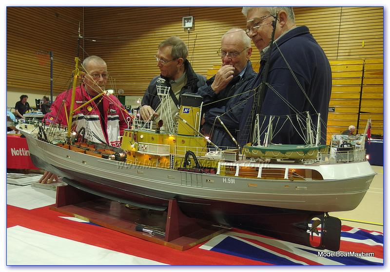 ModelBoatMayhem_Coalville_2014-220.JPG