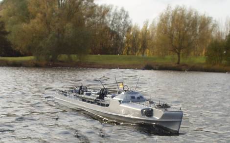 Model Boat Mayhem - Robbe S130