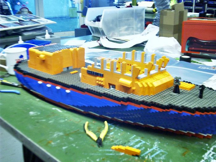 guy bagley- model boat mayhem