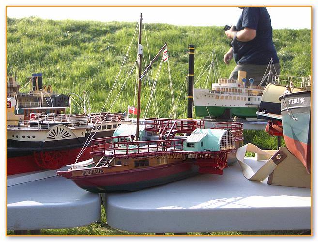 Paddelers2008-021.jpg