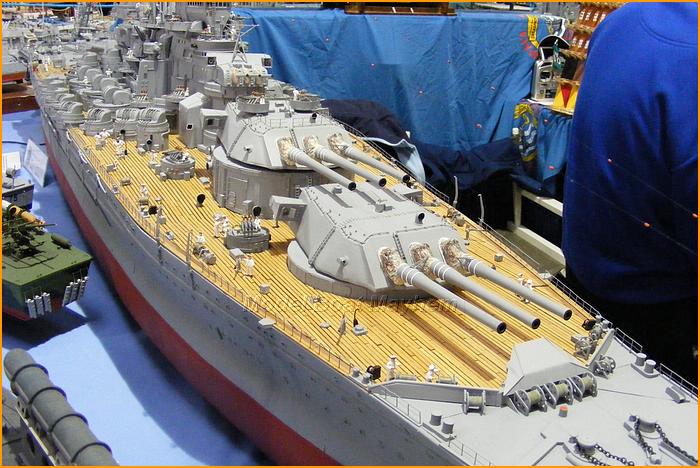 Warwick2008-Warships-015.JPG